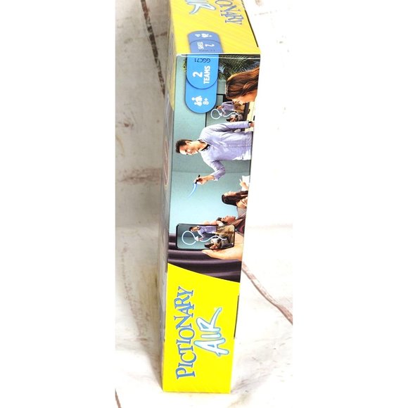 Pictionary Air Toy Of The Year 2020 Air Pen 2 Team Family Game - Picture 12 of 16